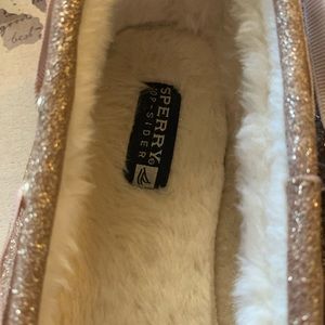 Sperry chimmer gold sude Slippers